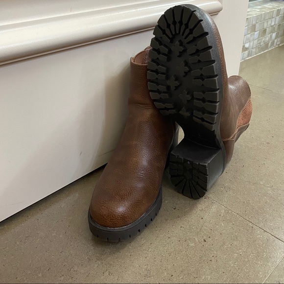 MIA Brown heeled booties vegan leather 9 - Picture 4 of 5